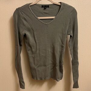 Ribbed V-Neck Long Sleeve Top - Olive